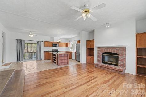 71 Bullfrog Cove Road Sylva NC 28779