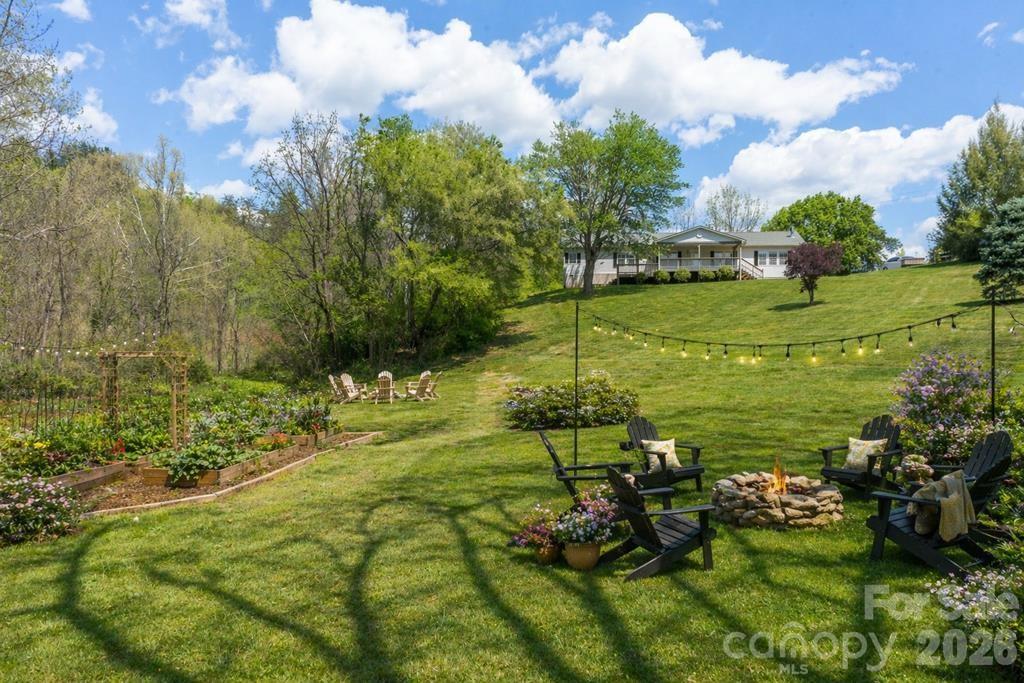 71 Bullfrog Cove Road Sylva NC 28779