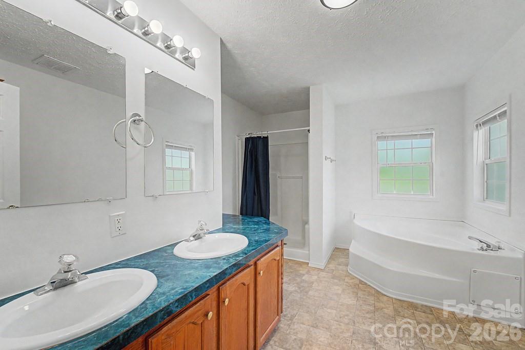 71 Bullfrog Cove Road Sylva NC 28779