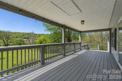 71 Bullfrog Cove Road Sylva NC 28779