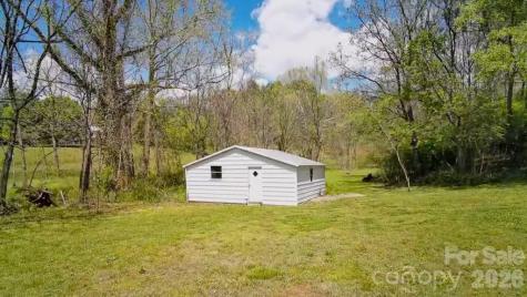 71 Bullfrog Cove Road Sylva NC 28779