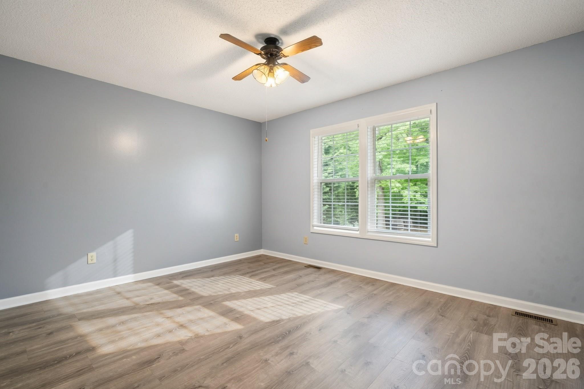 1011 Cambridge Court Lenoir NC 28645