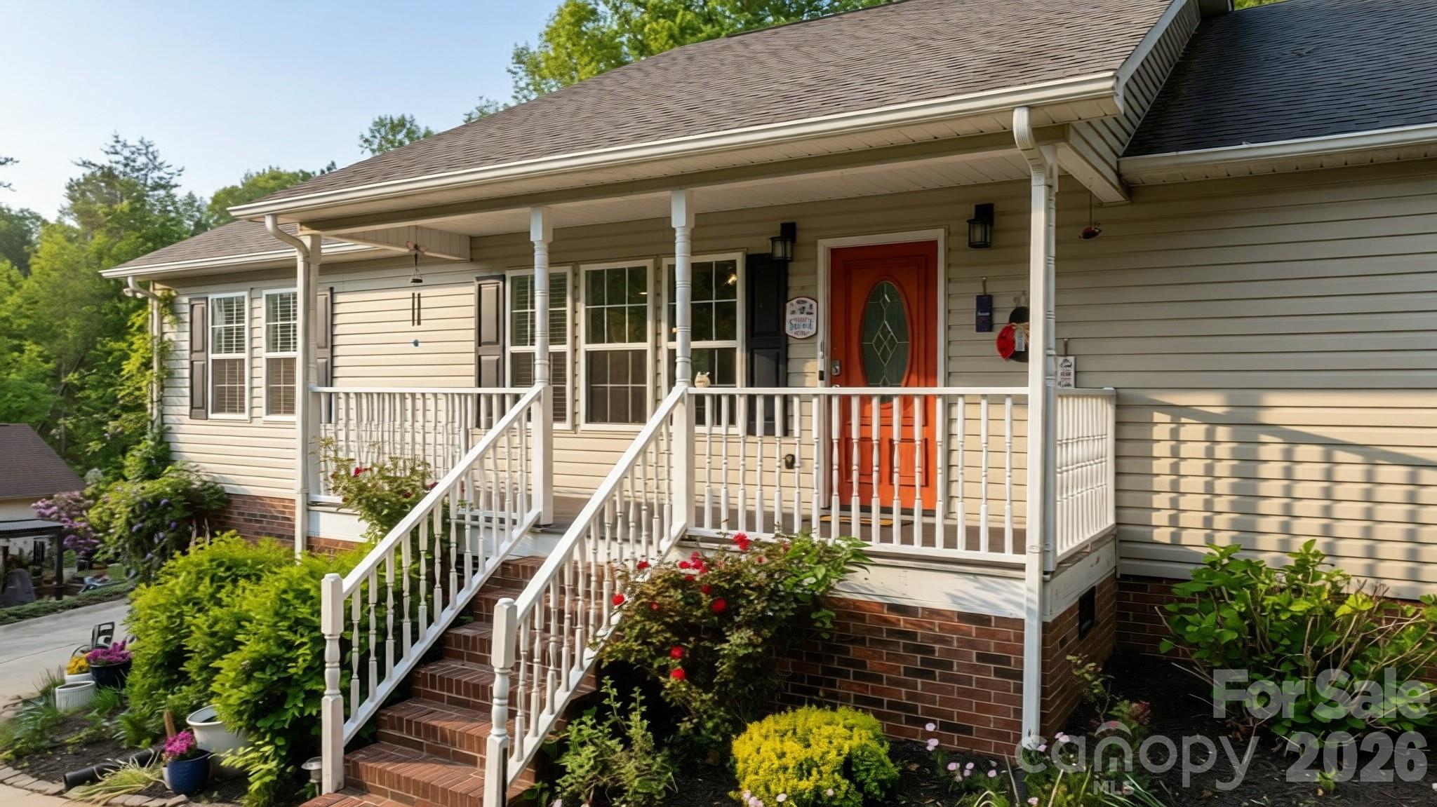 1011 Cambridge Court Lenoir NC 28645