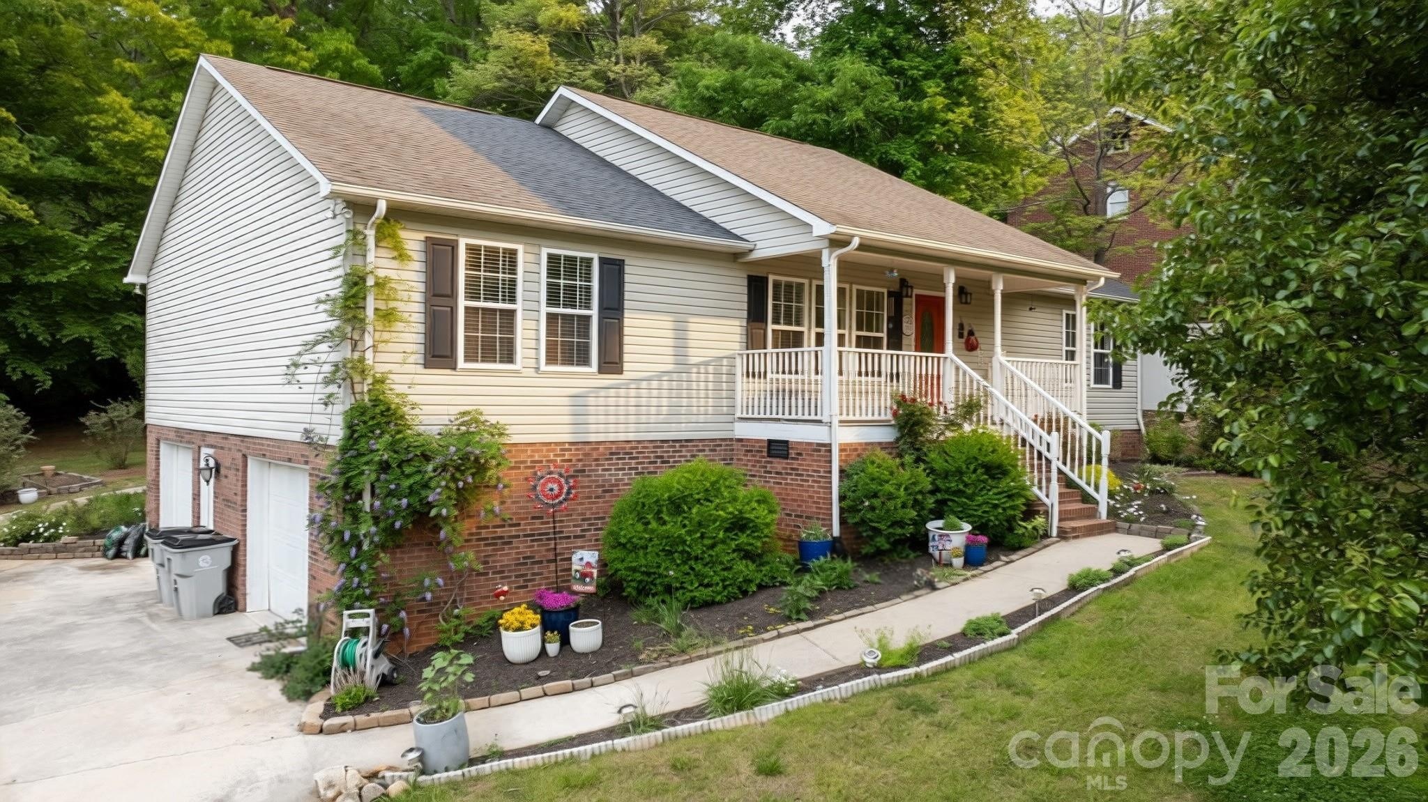 1011 Cambridge Court Lenoir NC 28645