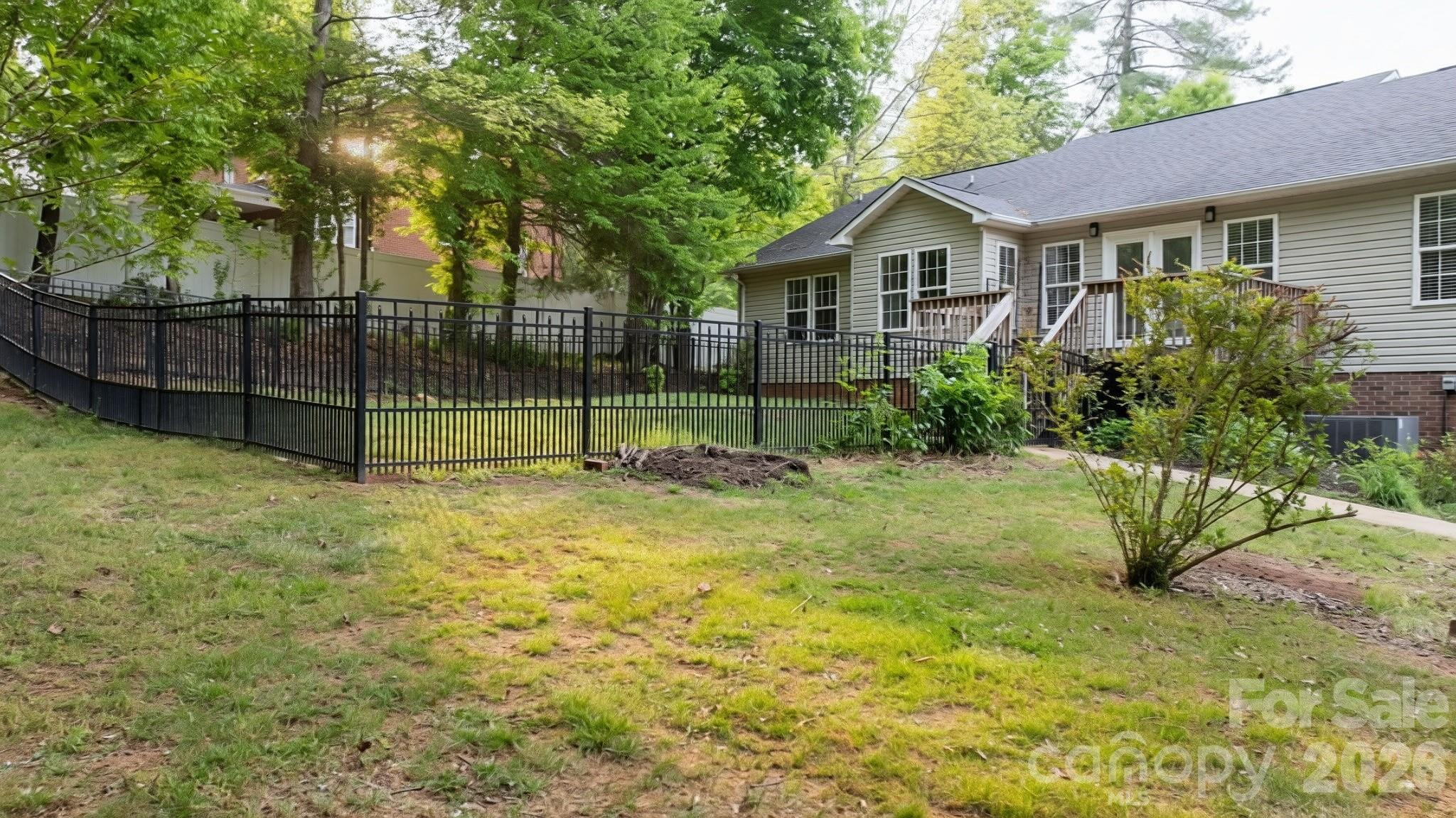 1011 Cambridge Court Lenoir NC 28645