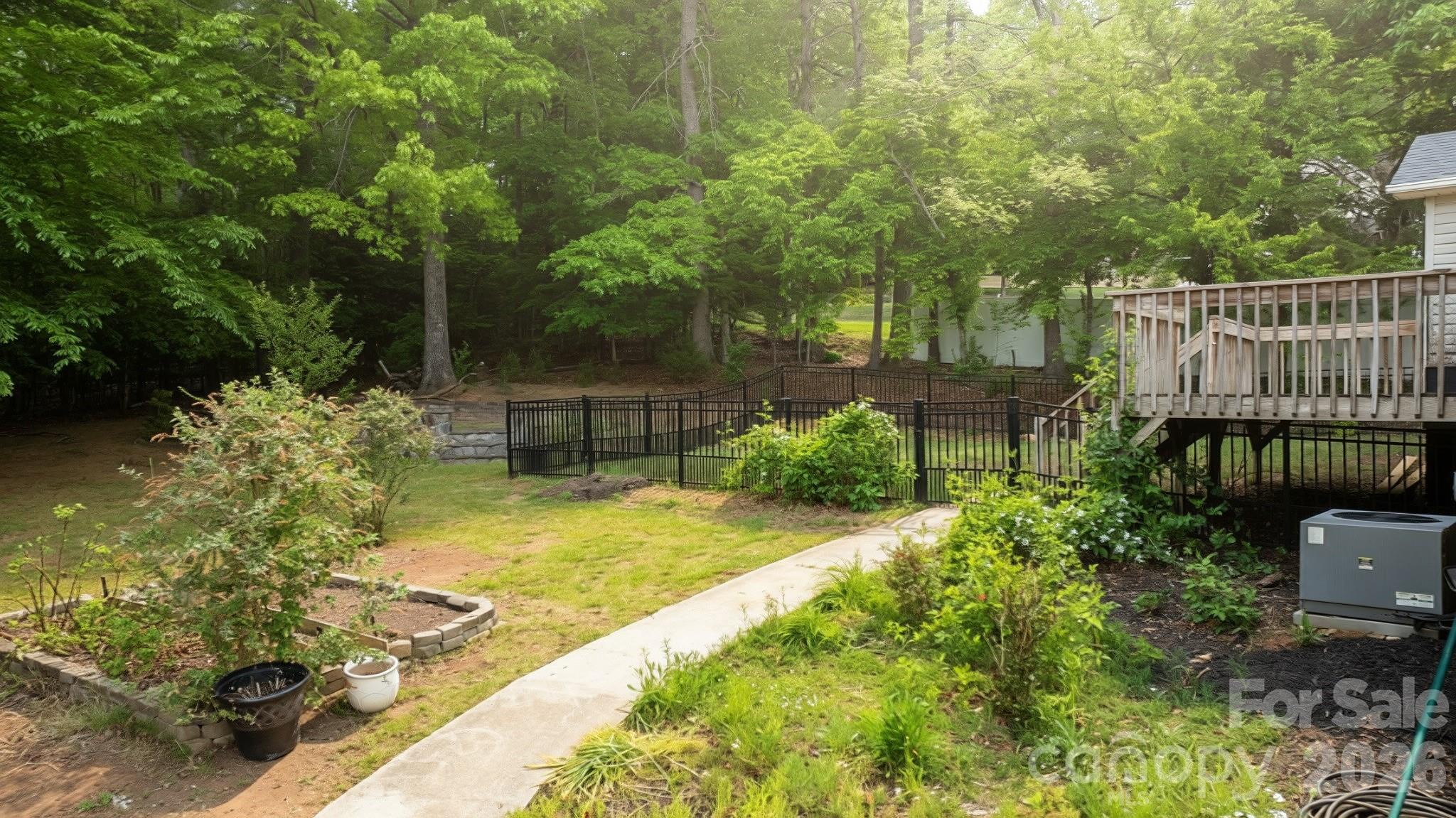 1011 Cambridge Court Lenoir NC 28645