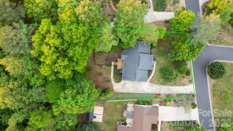 1011 Cambridge Court Lenoir NC 28645