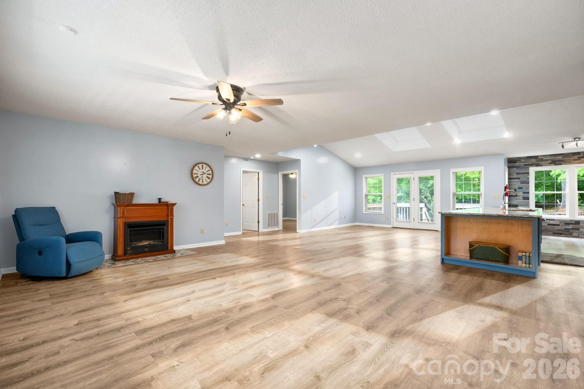 1011 Cambridge Court Lenoir NC 28645