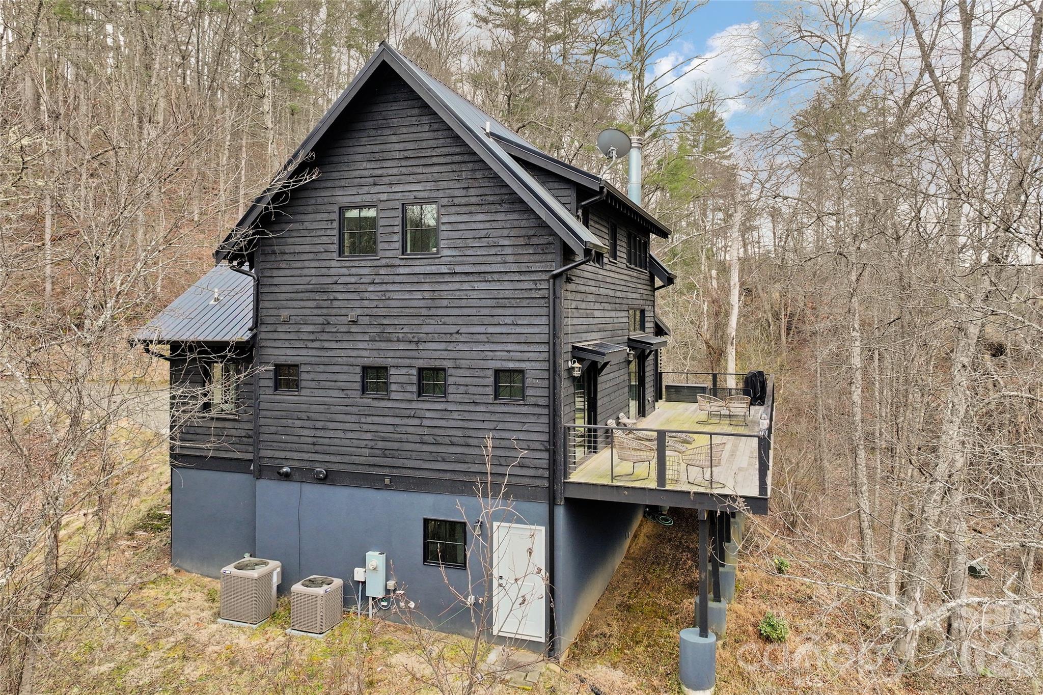 64 Hobson Branch Road Weaverville NC 28787