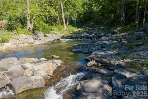 64 Hobson Branch Road Weaverville NC 28787