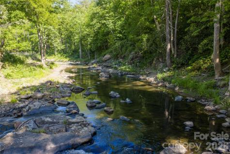 64 Hobson Branch Road Weaverville NC 28787