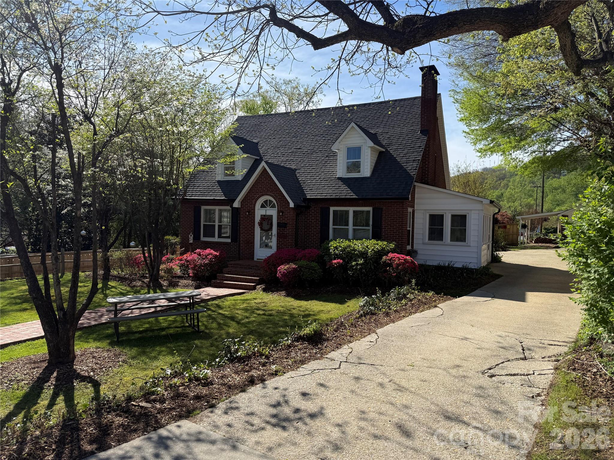 110 Lincoln Avenue Marion NC 28752