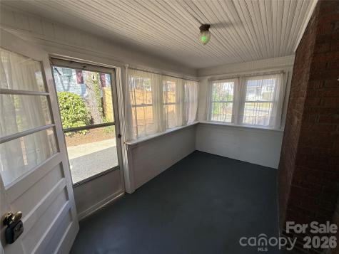 110 Lincoln Avenue Marion NC 28752