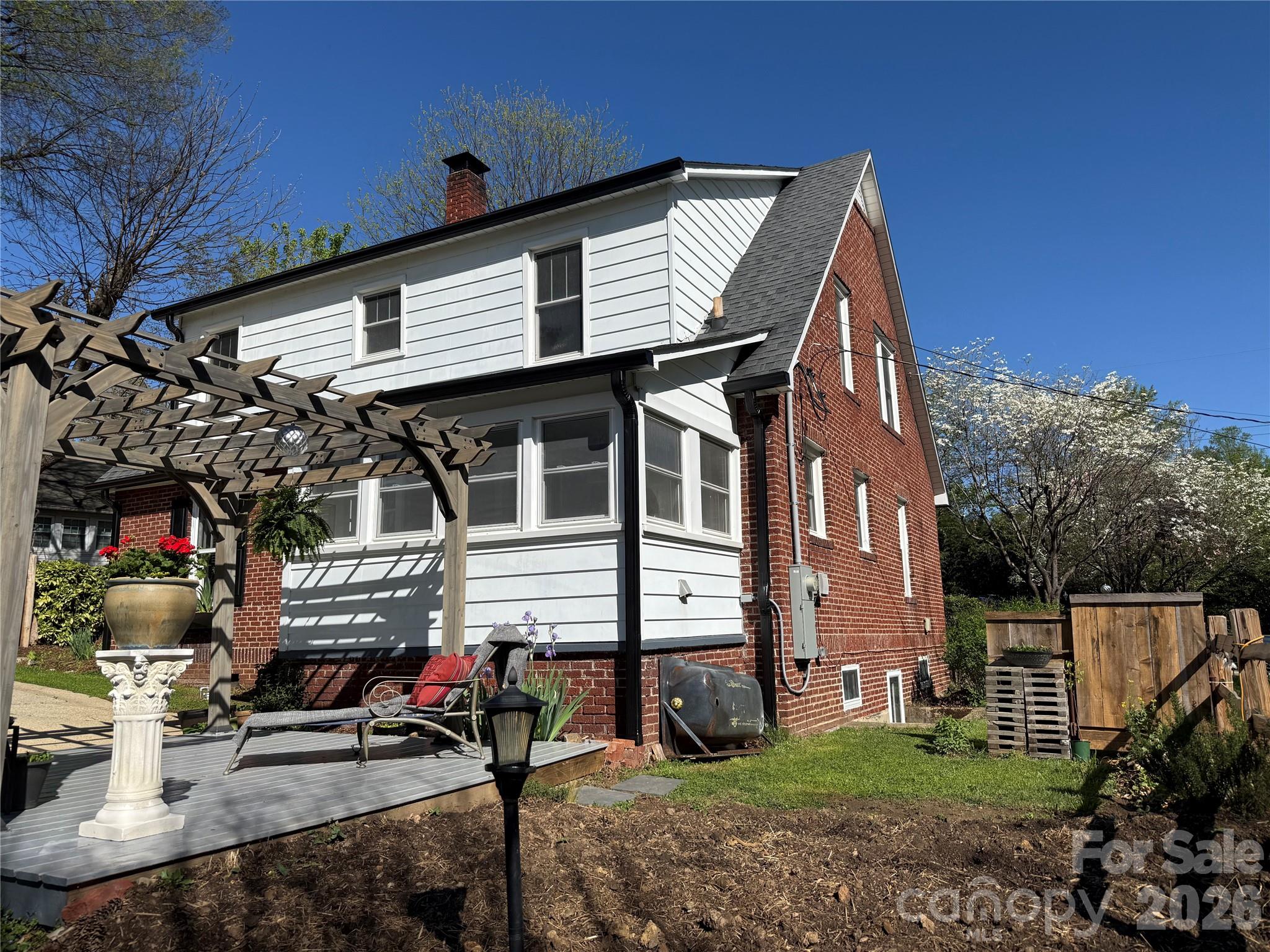 110 Lincoln Avenue Marion NC 28752
