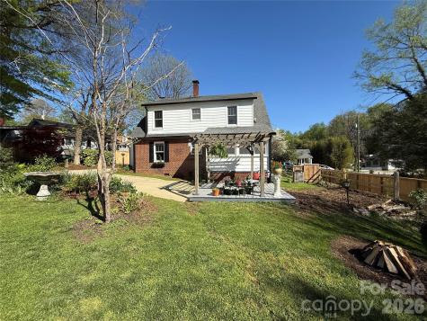 110 Lincoln Avenue Marion NC 28752