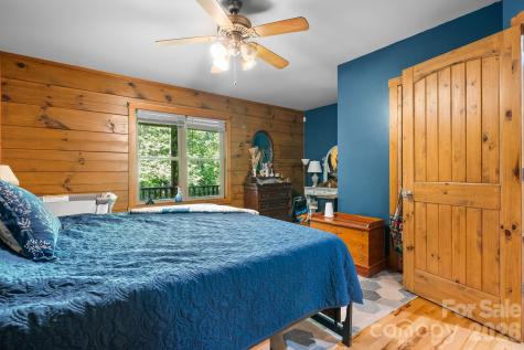 3355 Helton Hartley Place Lenoir NC 28645