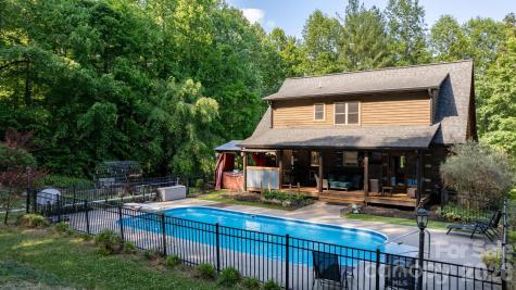 3355 Helton Hartley Place Lenoir NC 28645
