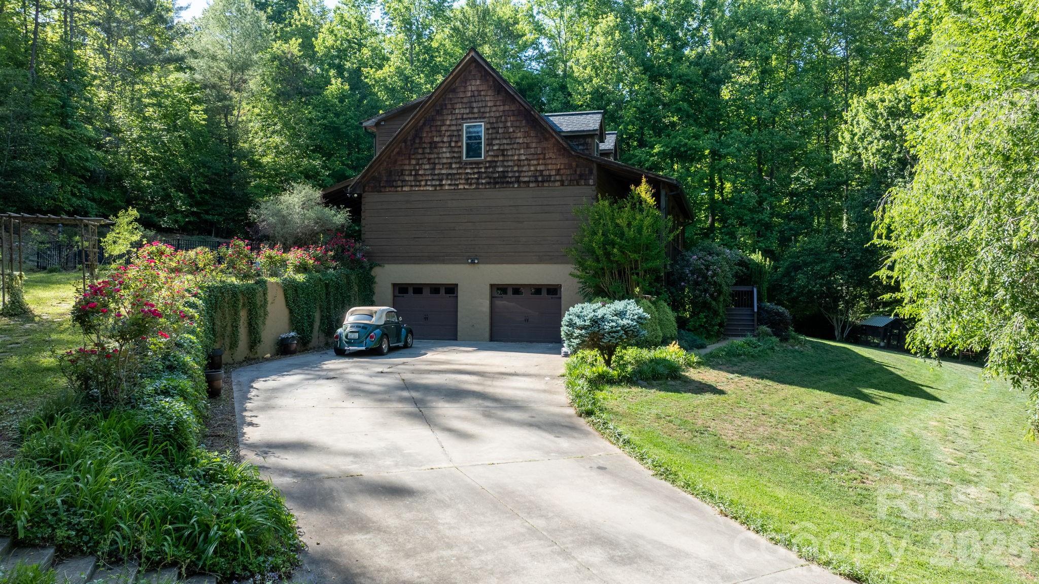 3355 Helton Hartley Place Lenoir NC 28645