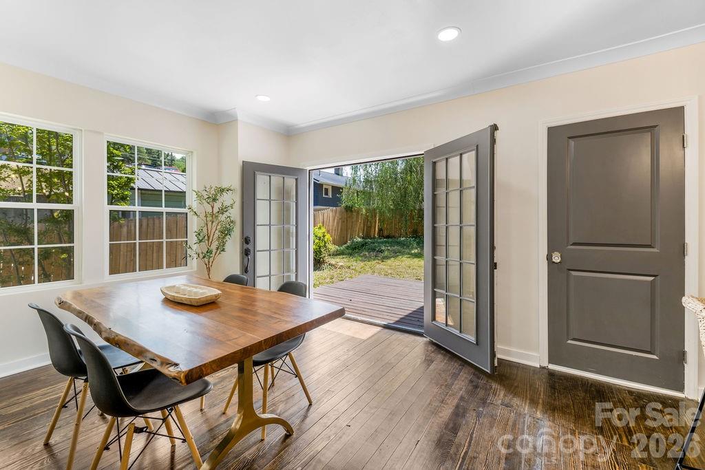 131 Woodrow Avenue Asheville NC 28801