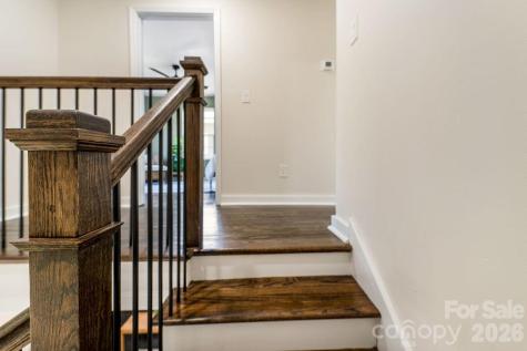 131 Woodrow Avenue Asheville NC 28801
