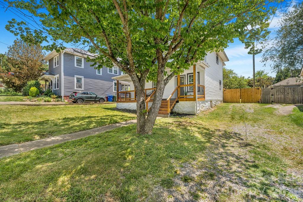 131 Woodrow Avenue Asheville NC 28801