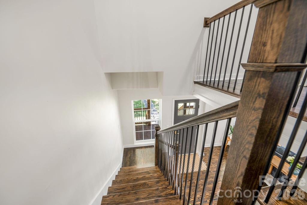 131 Woodrow Avenue Asheville NC 28801