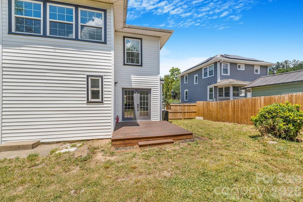 131 Woodrow Avenue Asheville NC 28801