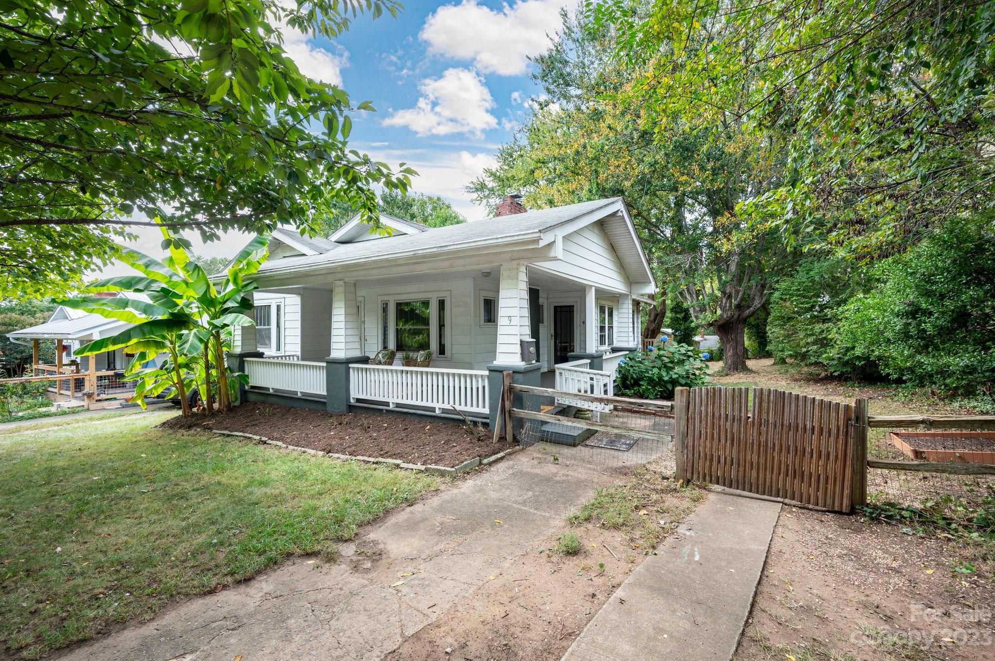 9 Covington Street Asheville NC 28806