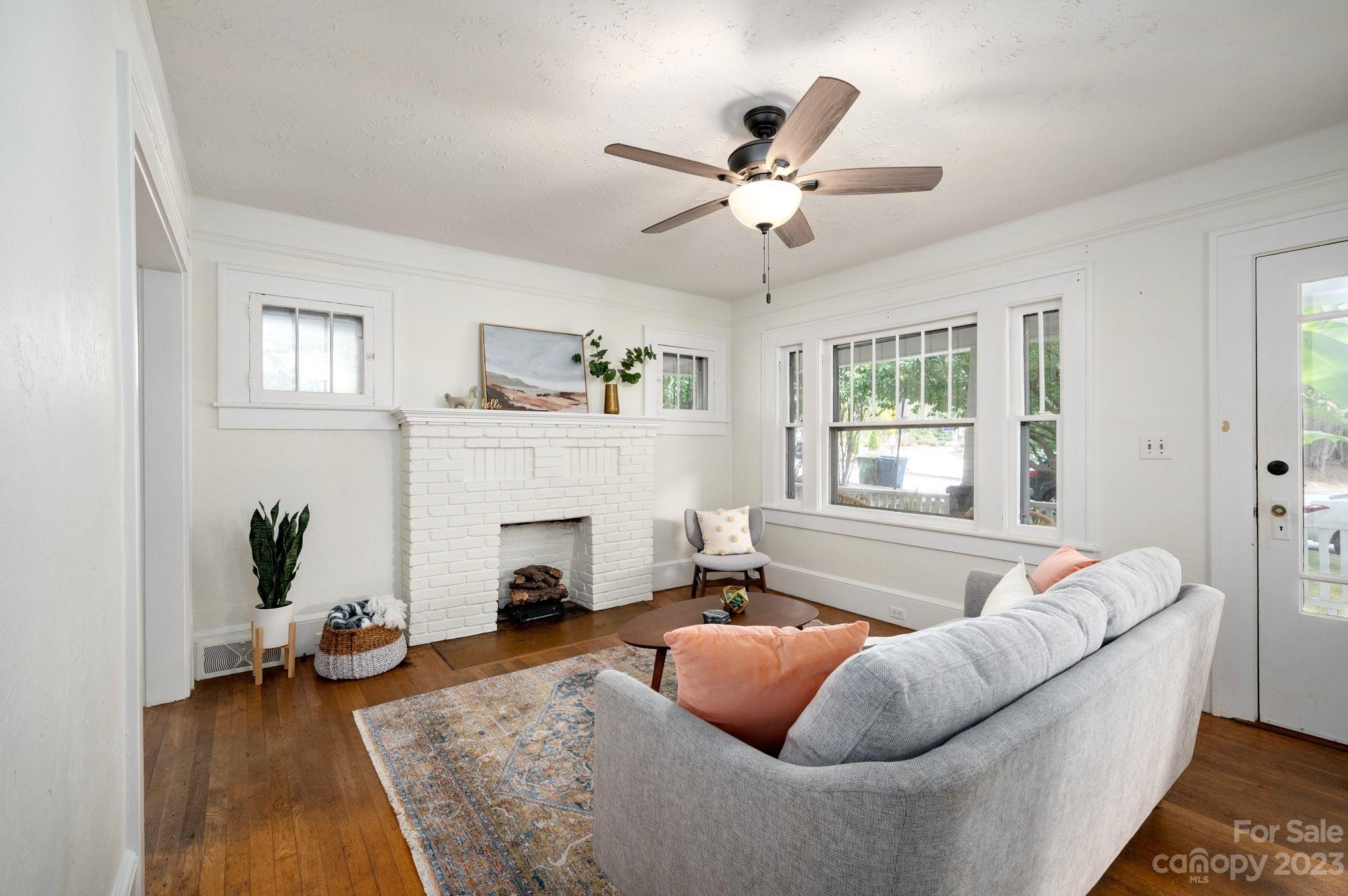 9 Covington Street Asheville NC 28806
