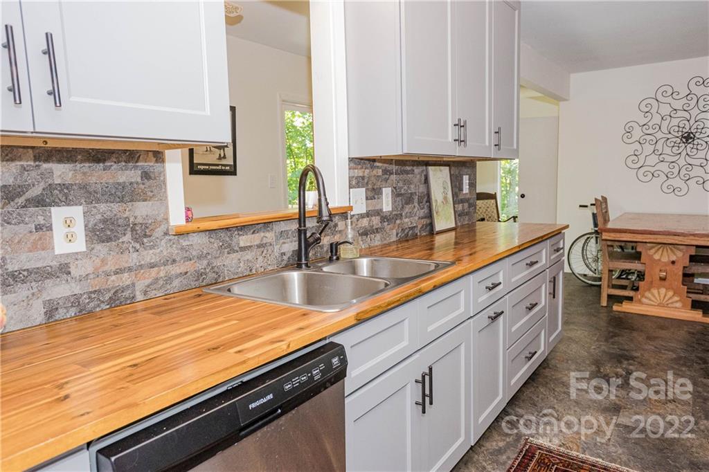 145 Cascading Creek Lane Brevard NC 28712