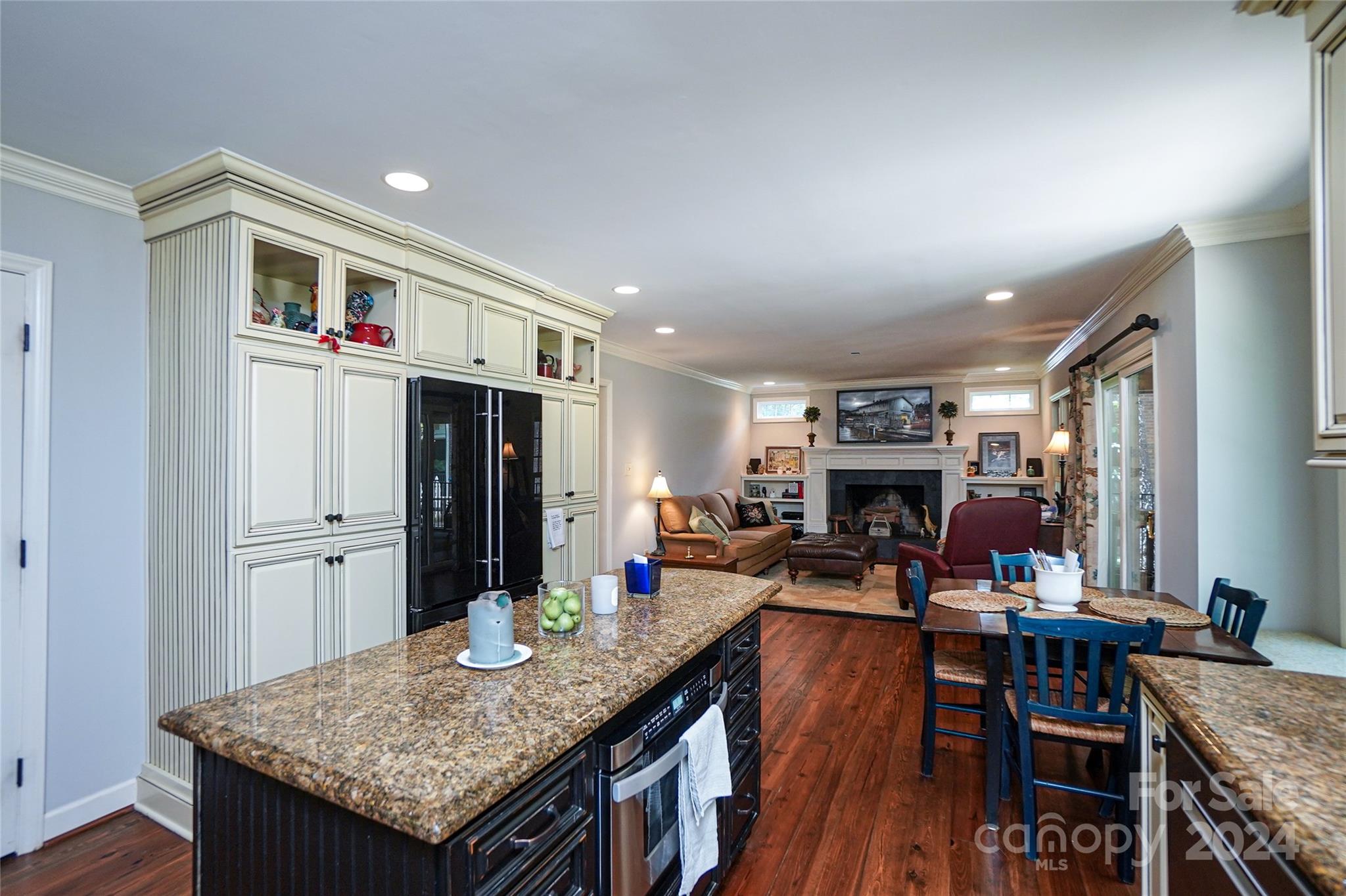 4020 Meadowridge Drive Charlotte NC 28226