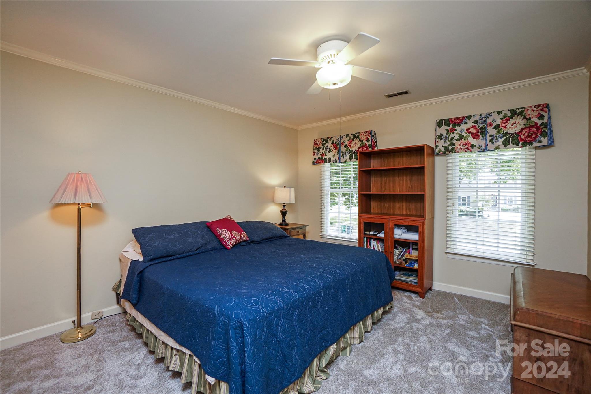 4020 Meadowridge Drive Charlotte NC 28226