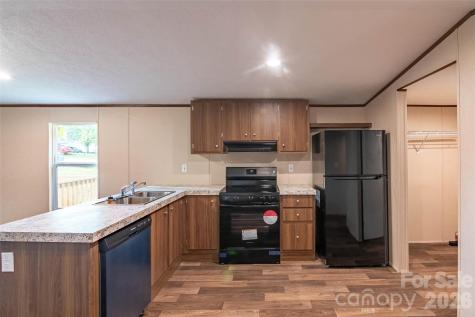 482 Jm Lovelace Road Ellenboro NC 28040