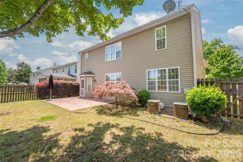 17231 Westmill Lane Charlotte NC 28277