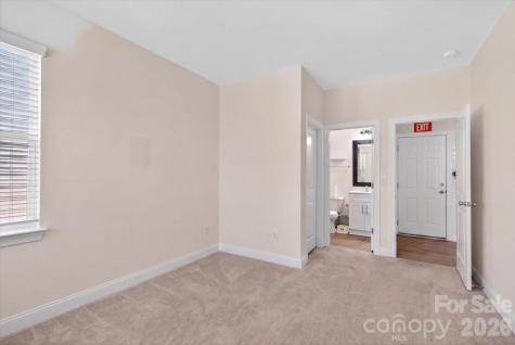 109 W Heart Pine Lane Statesville NC 28677