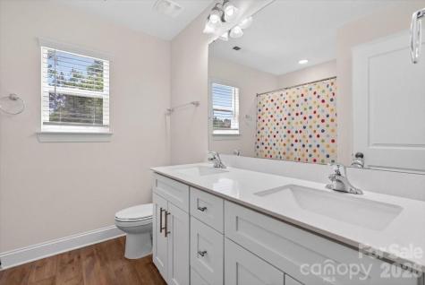 109 W Heart Pine Lane Statesville NC 28677