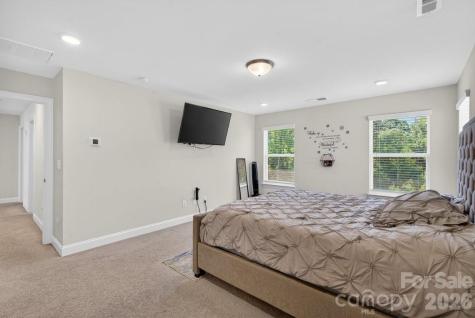 109 W Heart Pine Lane Statesville NC 28677