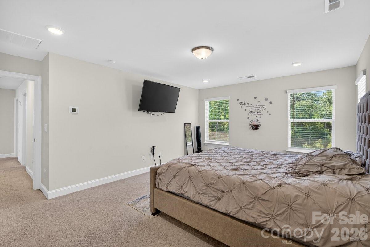 109 W Heart Pine Lane Statesville NC 28677
