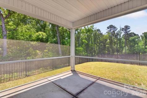 109 W Heart Pine Lane Statesville NC 28677