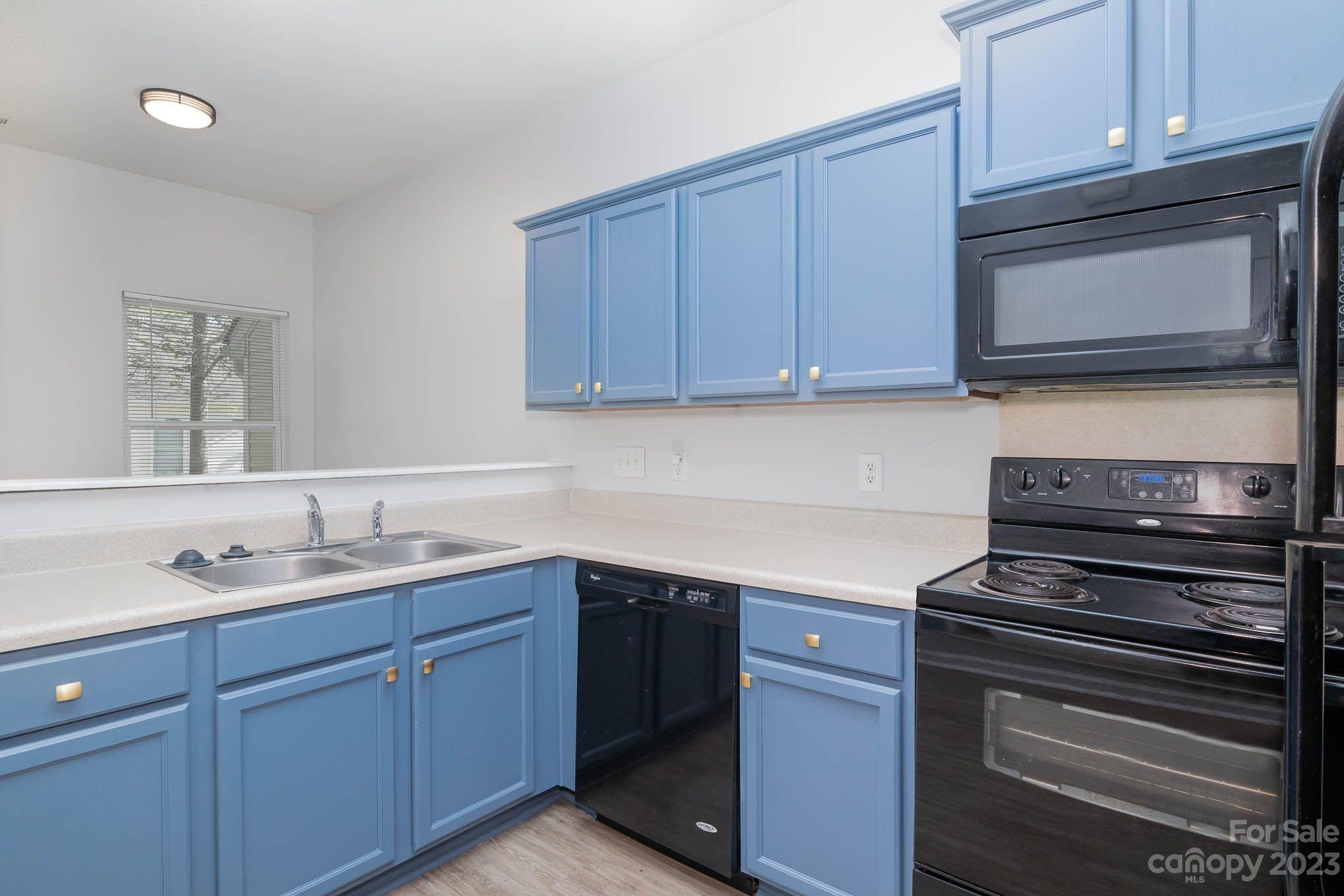 1917 Butterfly Lane Charlotte NC 28269