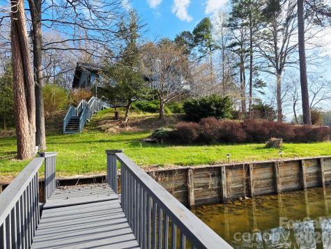 340 Crappie Hollow Lane Taylorsville NC 28681