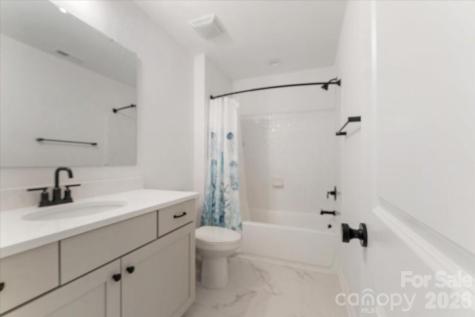3934 Zinnia Drive Harrisburg NC 28075