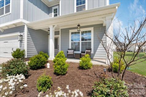 3934 Zinnia Drive Harrisburg NC 28075