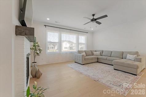 3934 Zinnia Drive Harrisburg NC 28075
