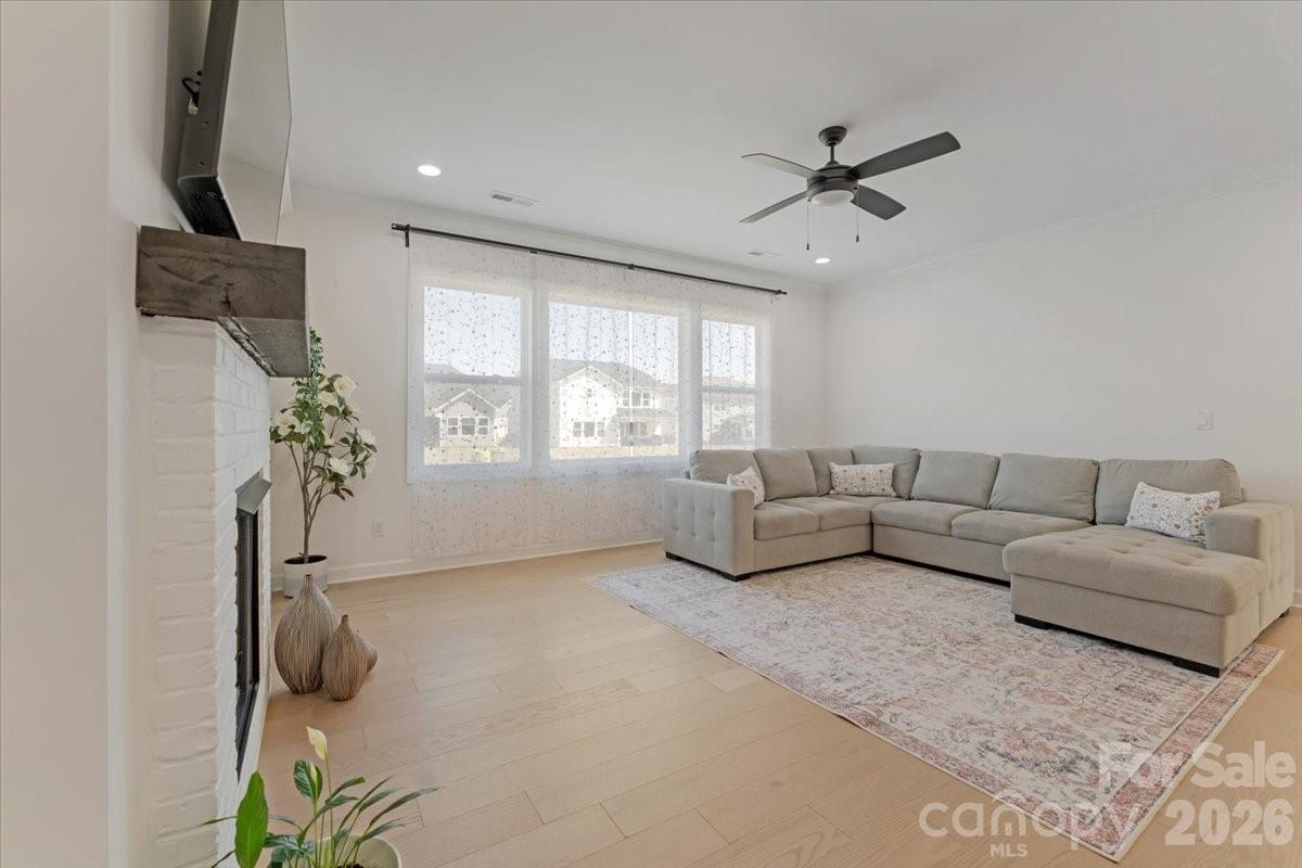 3934 Zinnia Drive Harrisburg NC 28075