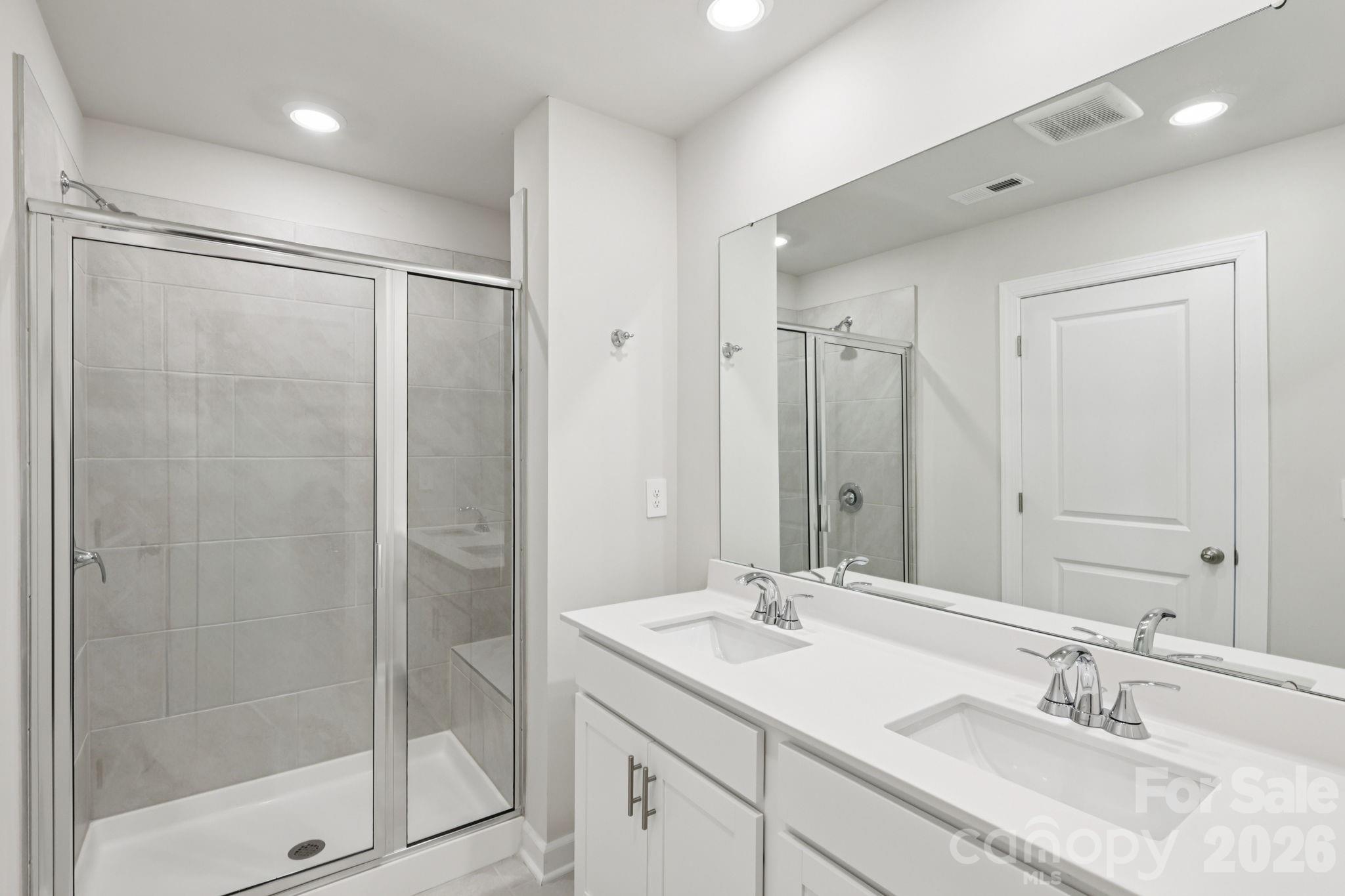 9044 Foggy Brook Loop Charlotte NC 28216
