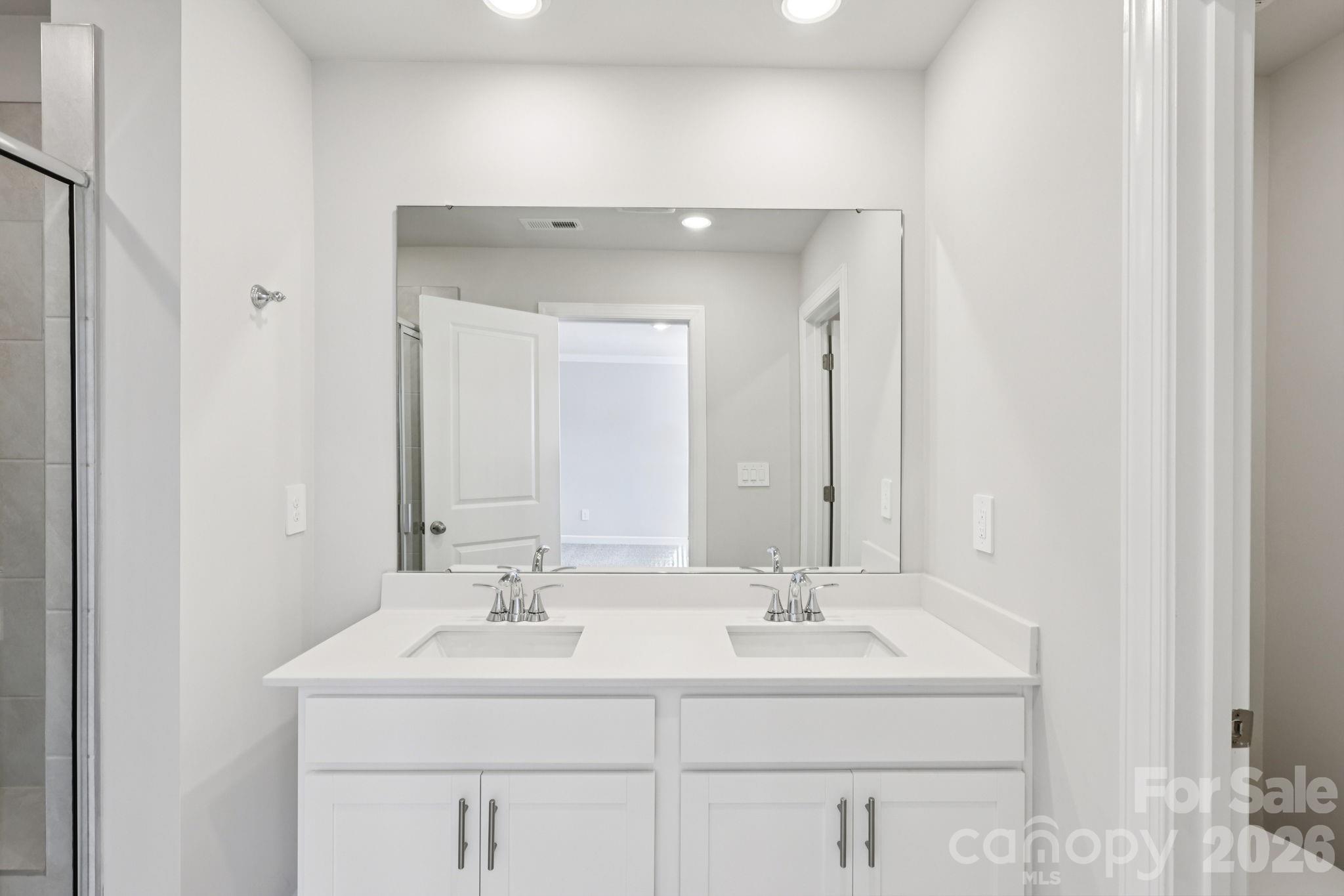 9044 Foggy Brook Loop Charlotte NC 28216