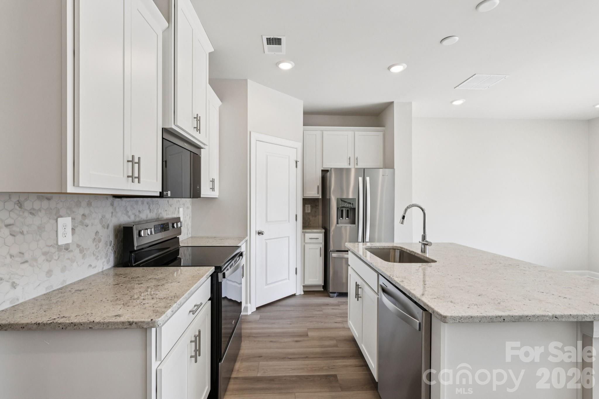9044 Foggy Brook Loop Charlotte NC 28216