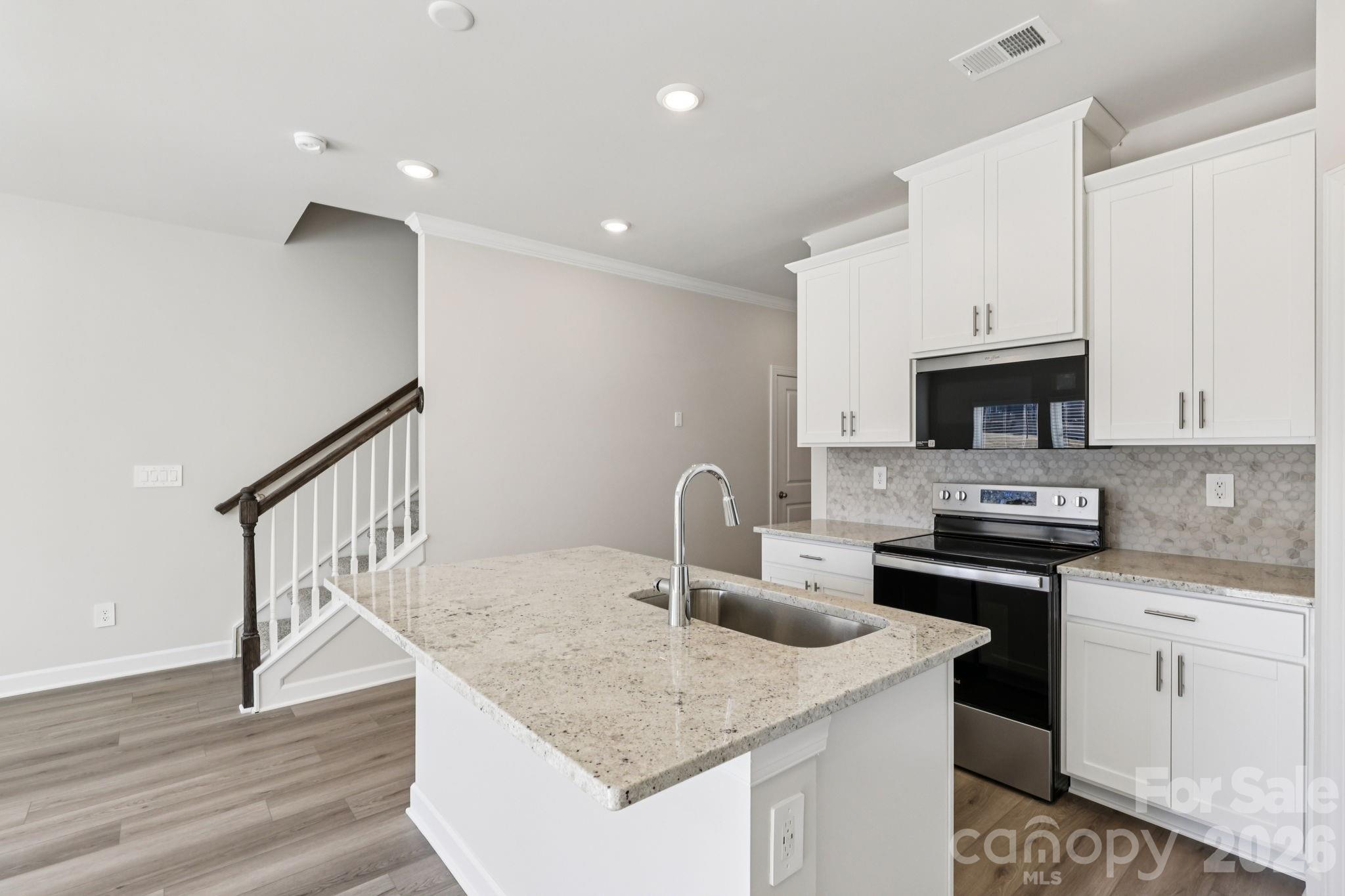 9044 Foggy Brook Loop Charlotte NC 28216