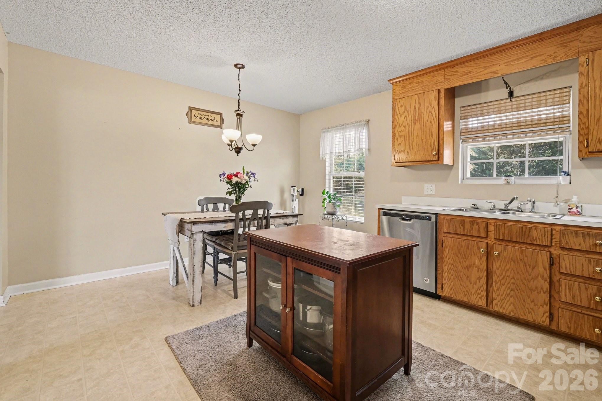 105 Chadwick Circle Dallas NC 28034